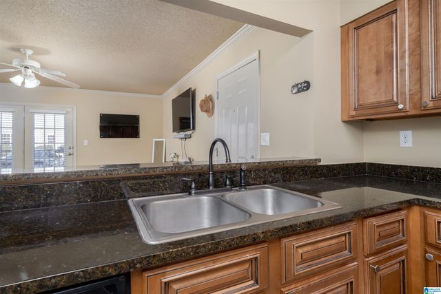 120 15th St E Apt 203, Tuscaloosa, AL 35401