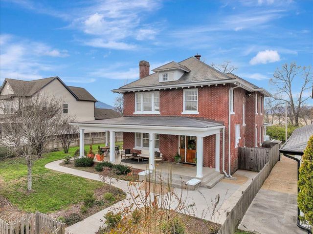 709 S Greenwood Avenue S, Chattanooga, TN 37404