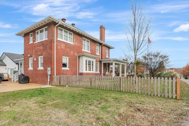 709 S Greenwood Avenue S, Chattanooga, TN 37404