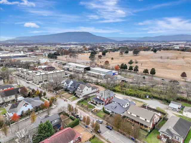 709 S Greenwood Avenue S, Chattanooga, TN 37404