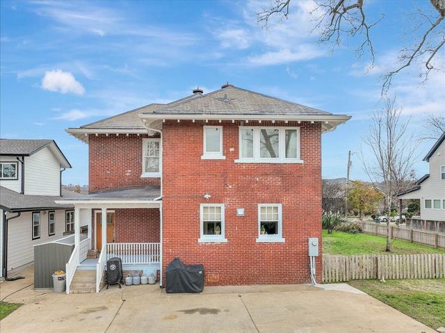 709 S Greenwood Avenue S, Chattanooga, TN 37404