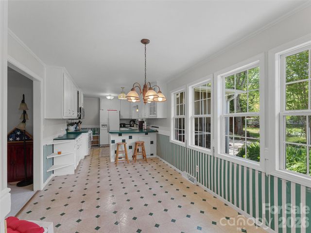 4 Forge Drive, Mills River, NC 28759