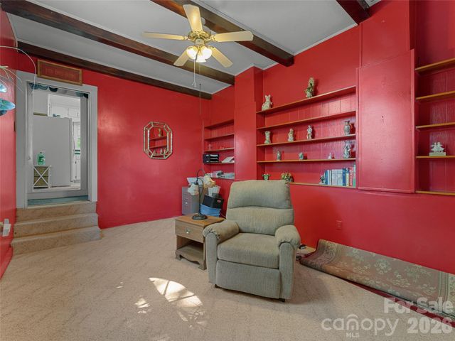 4 Forge Drive, Mills River, NC 28759