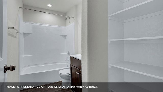 1813 Side Buster TRL, Leander, TX 78641