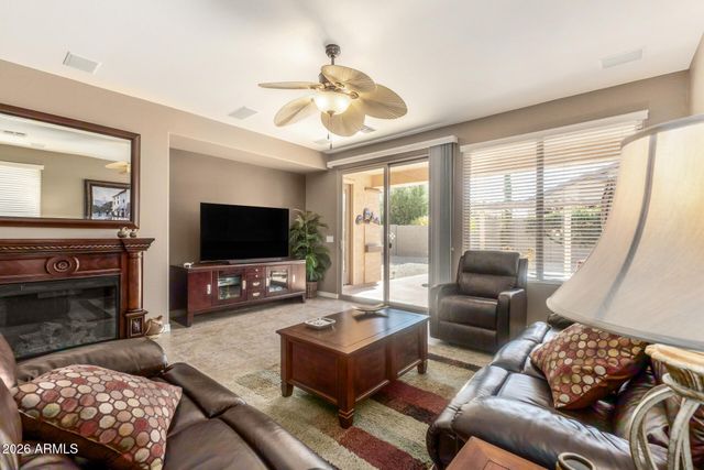 231 W IRONHORSE Lane, San Tan Valley, AZ 85143