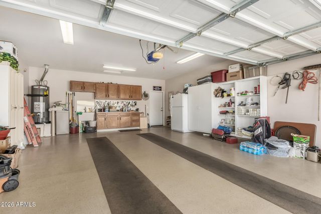 231 W IRONHORSE Lane, San Tan Valley, AZ 85143