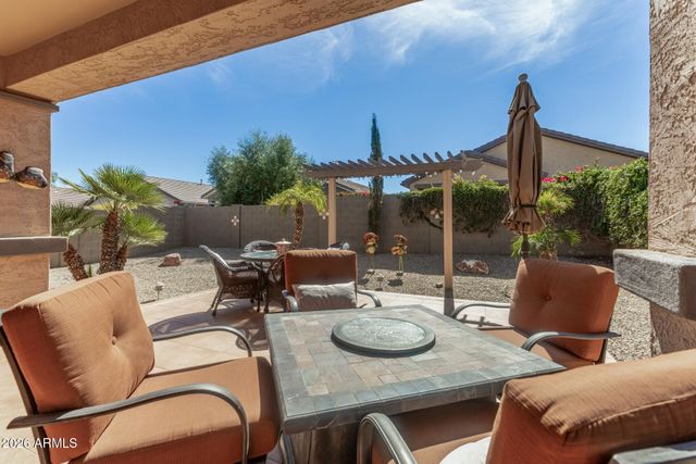 231 W IRONHORSE Lane, San Tan Valley, AZ 85143