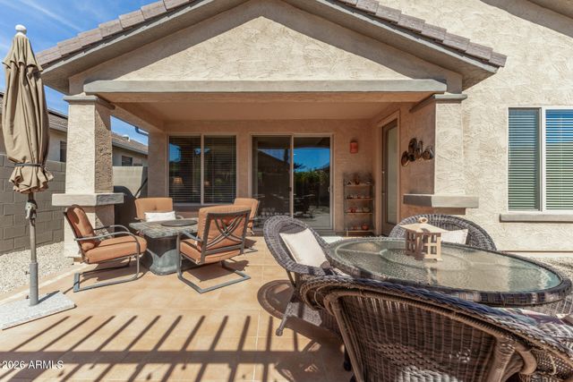 231 W IRONHORSE Lane, San Tan Valley, AZ 85143