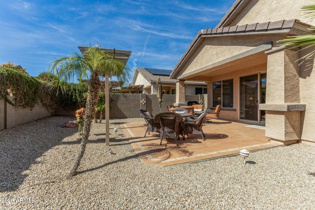 231 W IRONHORSE Lane, San Tan Valley, AZ 85143