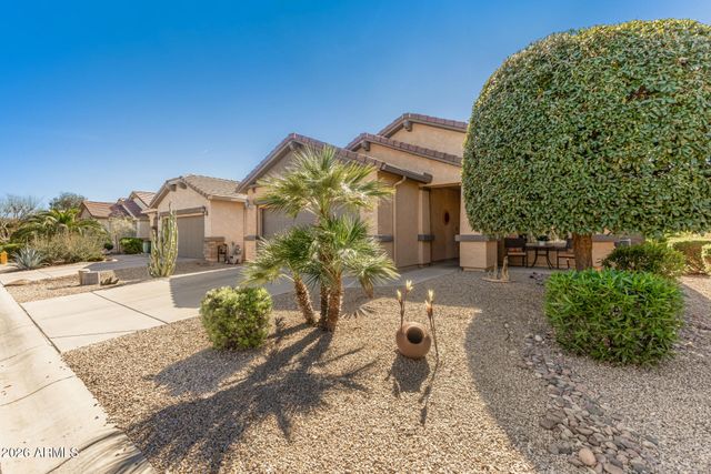 231 W IRONHORSE Lane, San Tan Valley, AZ 85143