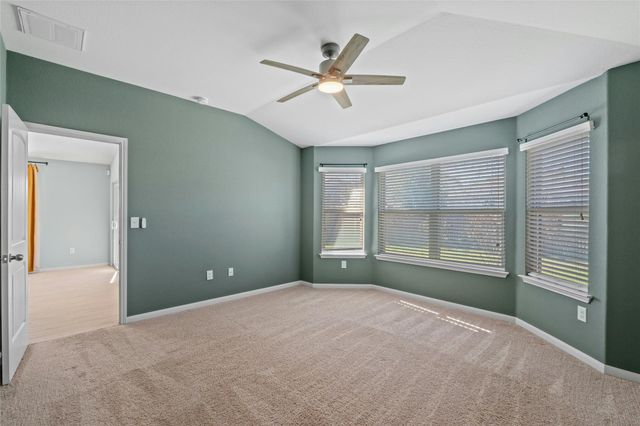 631 Pinnacle DR, Georgetown, TX 78626