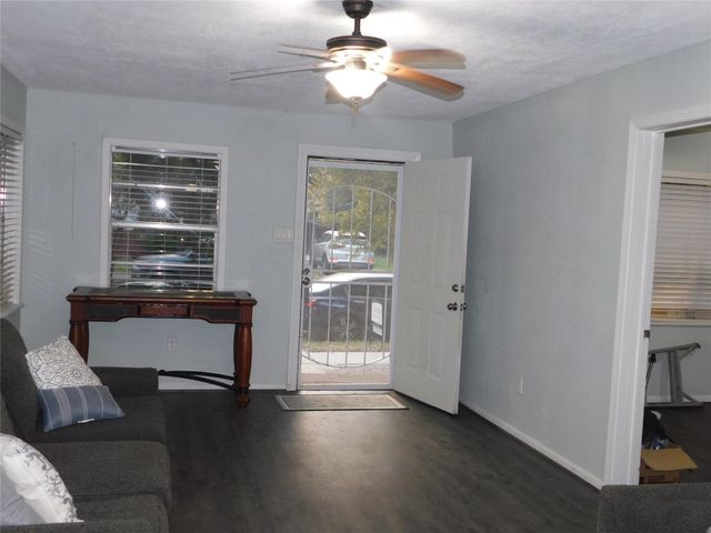 1912 Sam Wilson Street, Houston, TX 77020