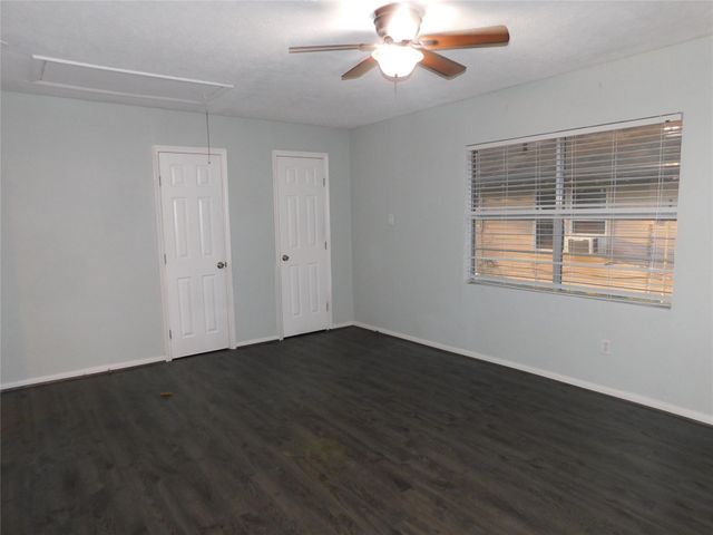 1912 Sam Wilson Street, Houston, TX 77020