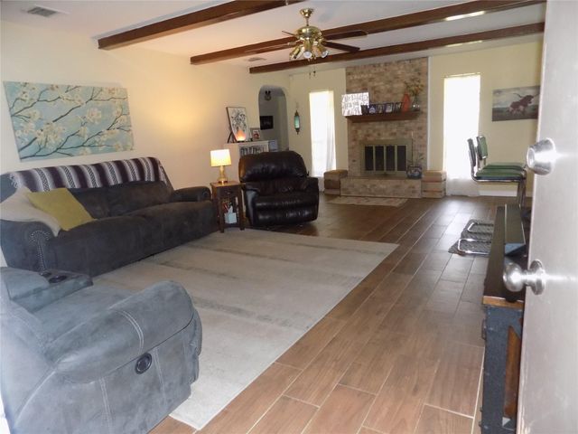 6626 Mildred Road, Needville, TX 77461