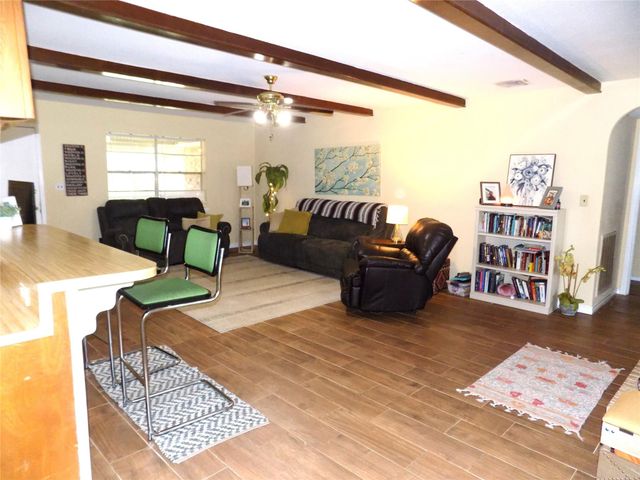 6626 Mildred Road, Needville, TX 77461