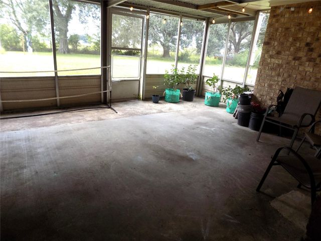 6626 Mildred Road, Needville, TX 77461