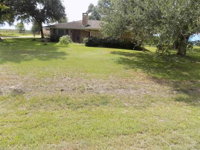 6626 Mildred Road, Needville, TX 77461