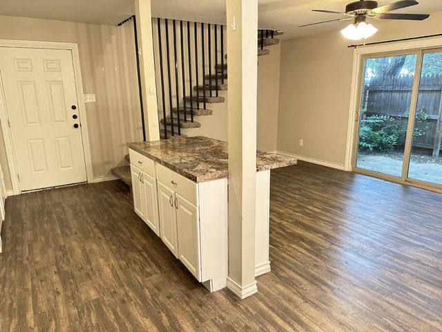 4206 17th Street, 4, Lubbock, TX 79416