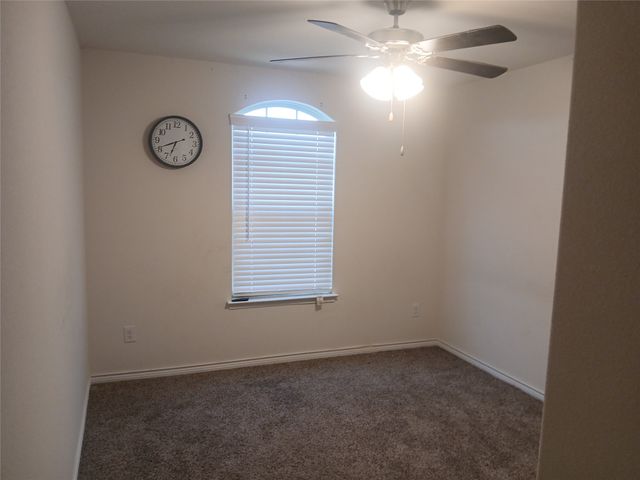 3943 Sidney Lane, Heath, TX 75126