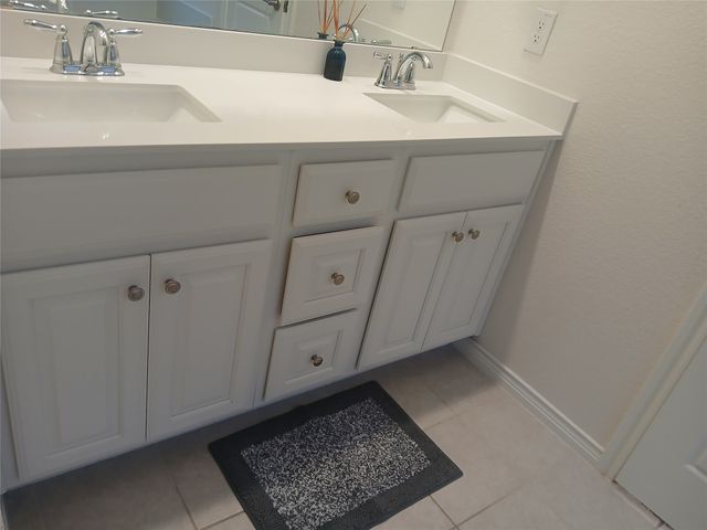3943 Sidney Lane, Heath, TX 75126