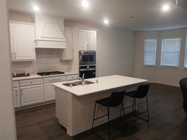 3943 Sidney Lane, Heath, TX 75126