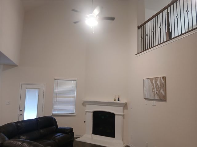 3943 Sidney Lane, Heath, TX 75126
