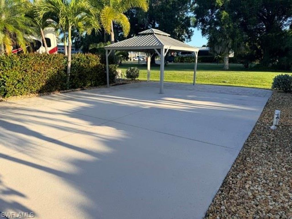 10345 Prairie Iris TRL, FORT MYERS, FL 33905 — photo 2