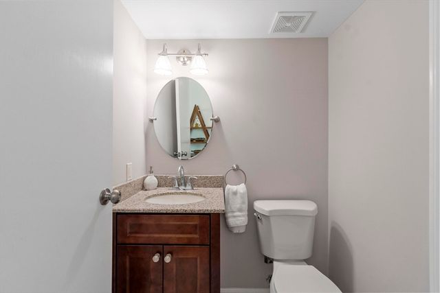 13 Nightingale Lane 13, Salem, MA 01970