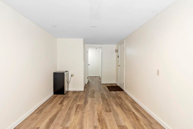 13 Nightingale Lane 13, Salem, MA 01970