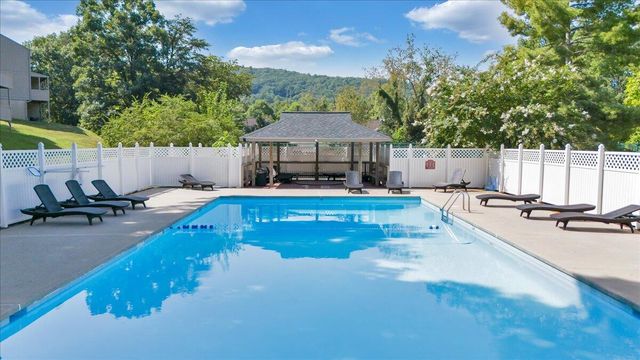 7104 Pine CT, Roanoke, VA 24018