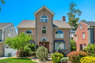 1008 Coolidge Rd, Elizabeth City, NJ 07208