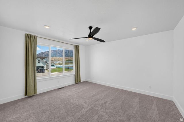 2391 W 2950 N, Farr West, UT 84404