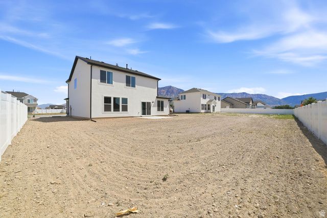2391 W 2950 N, Farr West, UT 84404