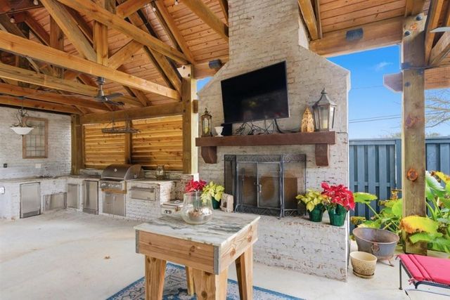 4841 Troon Drive, Lake Charles, LA 70605