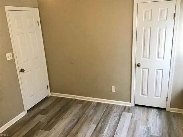 4220 Derby Wharf DR, Virginia Beach, VA 23456
