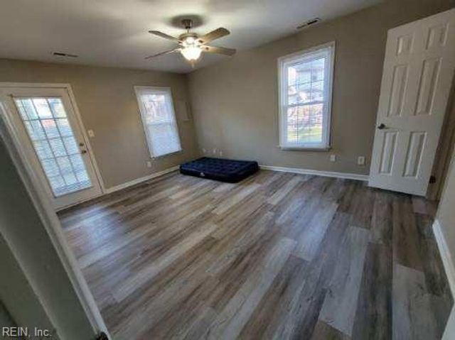 4220 Derby Wharf DR, Virginia Beach, VA 23456