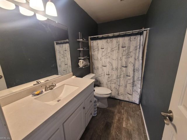 4220 Derby Wharf DR, Virginia Beach, VA 23456