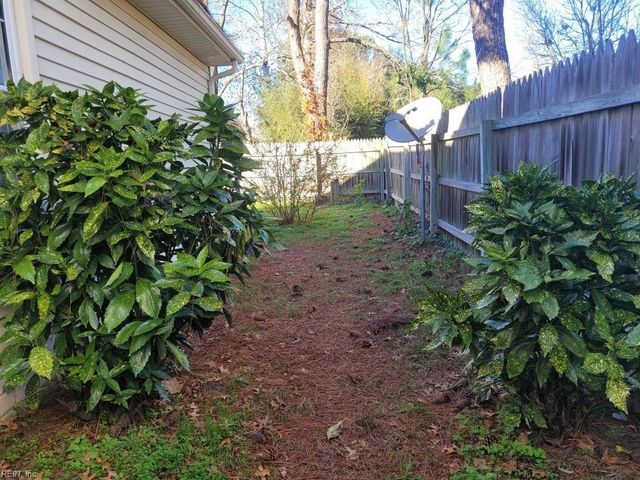 4220 Derby Wharf DR, Virginia Beach, VA 23456