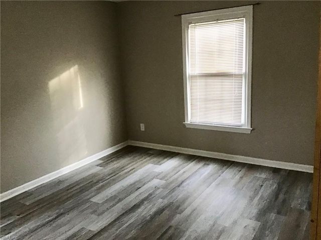 4220 Derby Wharf DR, Virginia Beach, VA 23456