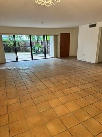 9001 SW 94 Street 113, Miami, FL 33176