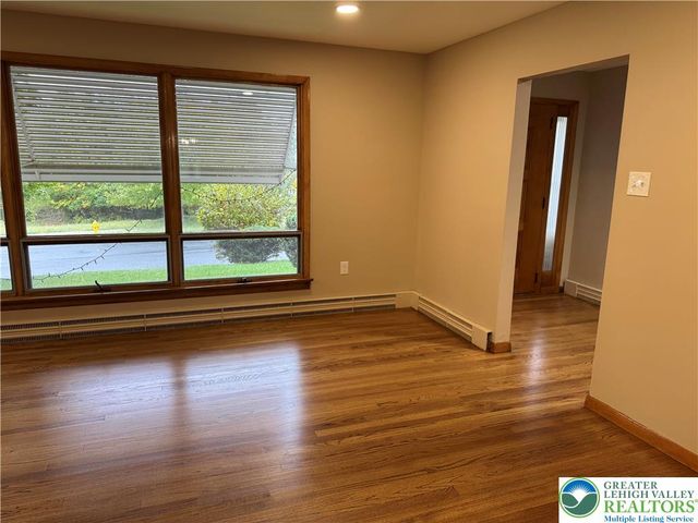 1035 Ridge Avenue, Allentown City, PA 18102