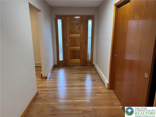 1035 Ridge Avenue, Allentown City, PA 18102