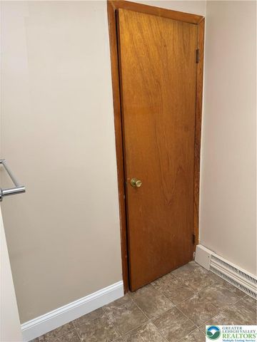 1035 Ridge Avenue, Allentown City, PA 18102