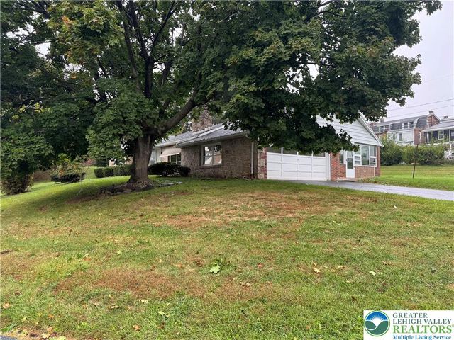 1035 Ridge Avenue, Allentown City, PA 18102