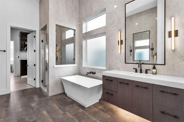 233 Blue Heron Drive, Montgomery, TX 77316