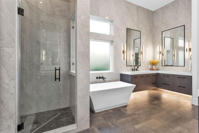 233 Blue Heron Drive, Montgomery, TX 77316