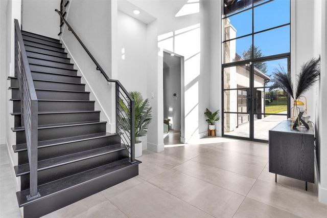 233 Blue Heron Drive, Montgomery, TX 77316