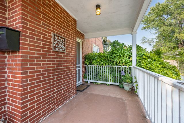 1210 Oakwood ST, Bedford, VA 24523