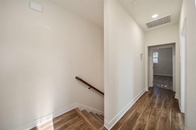 410 W Marlin St W, Willis, TX 77378