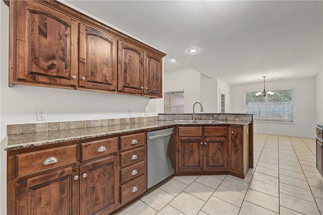2763 Whistle Post Drive, Fayetteville, AR 72704